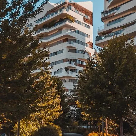 Residenza Sempione 95 アパート ミラノ